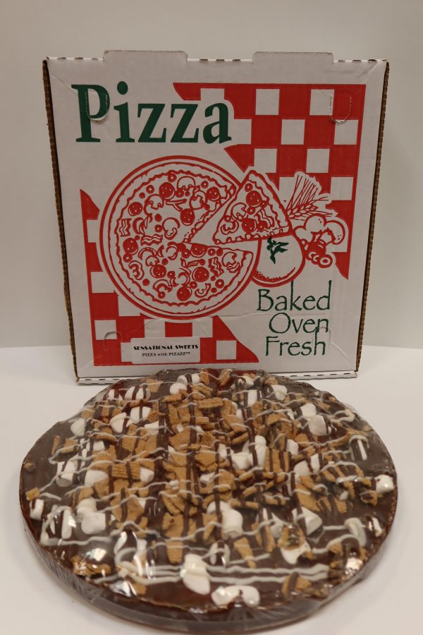 Smores Pizza scaled